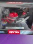 Метален мотор Aprilia RSV 1000R 1:18