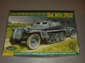 Сглобяем танк Armored carrier Sd.Kfz. 252 - 1:72